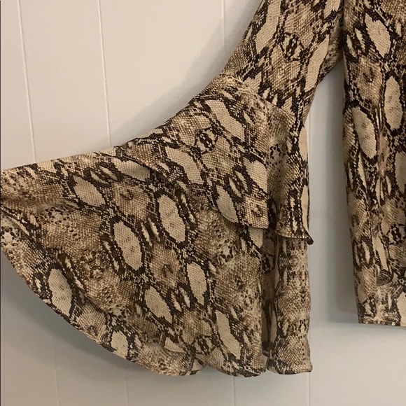 Print top - Picture 3 of 3